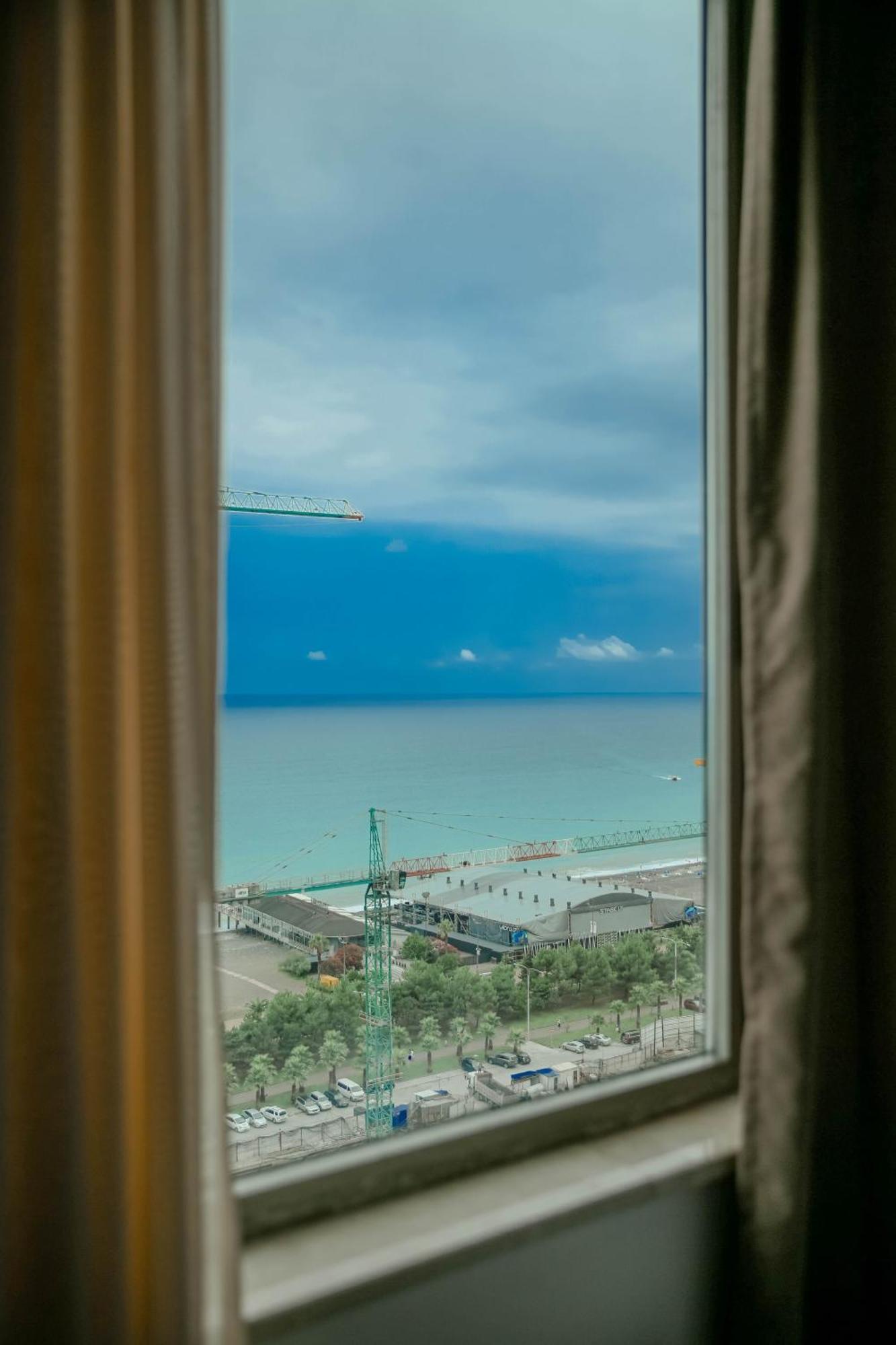 Royal Medis Hotel Batum Dış mekan fotoğraf