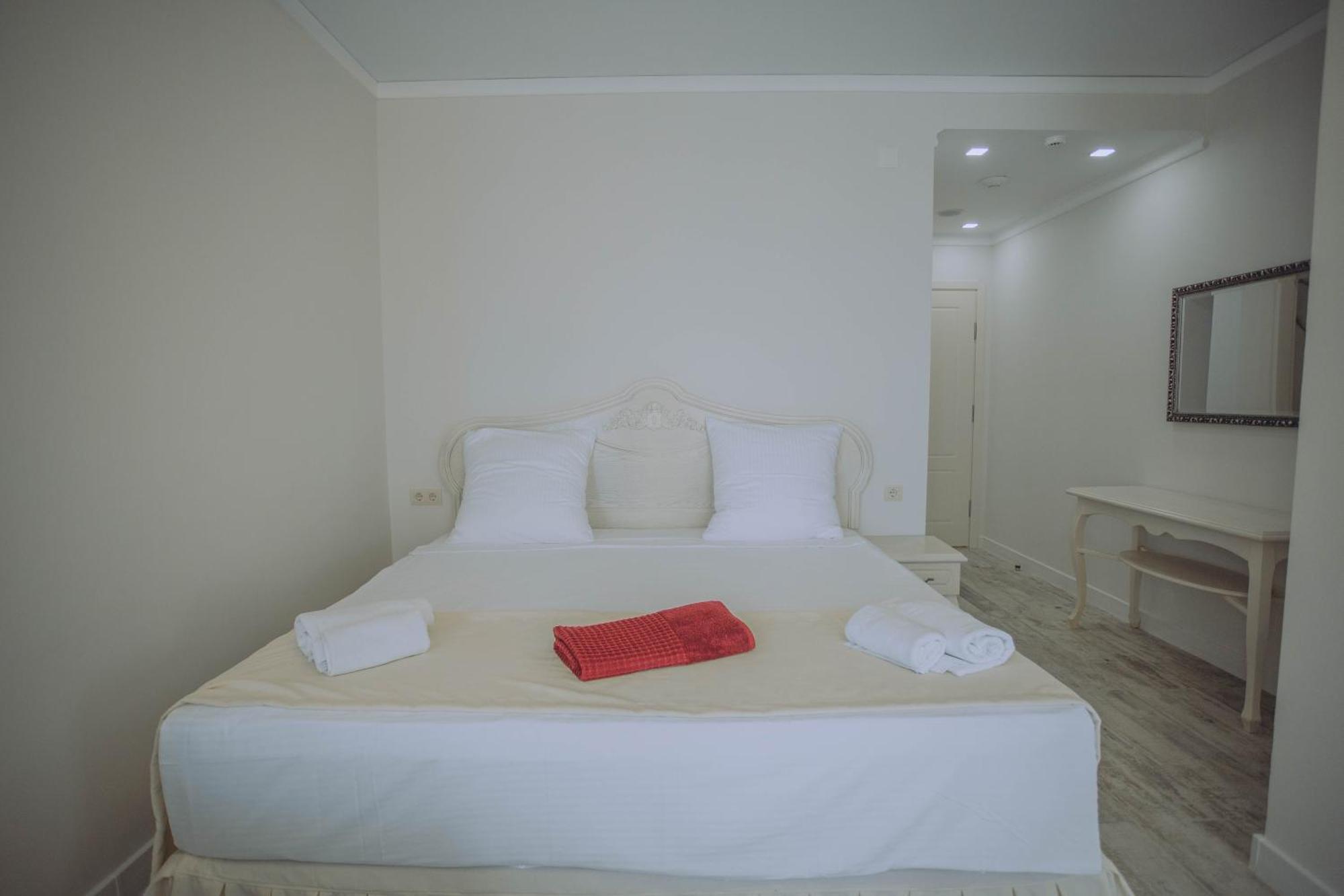 Royal Medis Hotel Batum Dış mekan fotoğraf